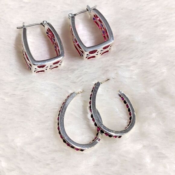 Vintage Silvertone/Pink Acrylic and Pink Rhinestone Pierced Earrings (2) Pair - Picture 4 of 14